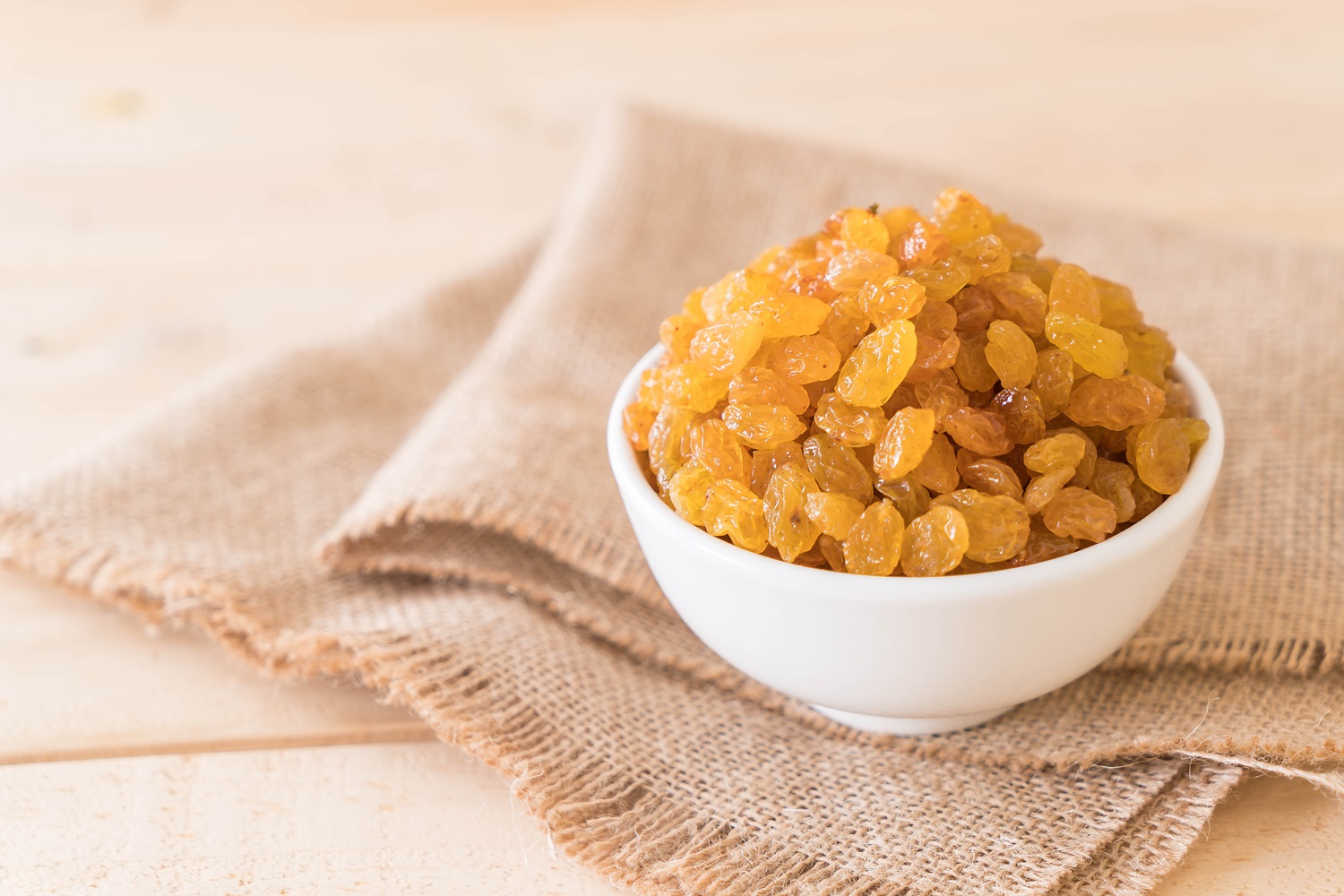 Preventing B12 Deficiency with the Power of Raisins Tastee